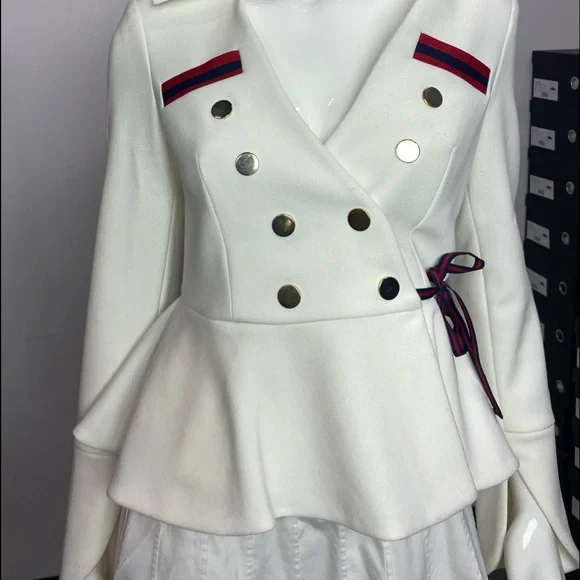 Babylon Collection - Picture 2 of 2